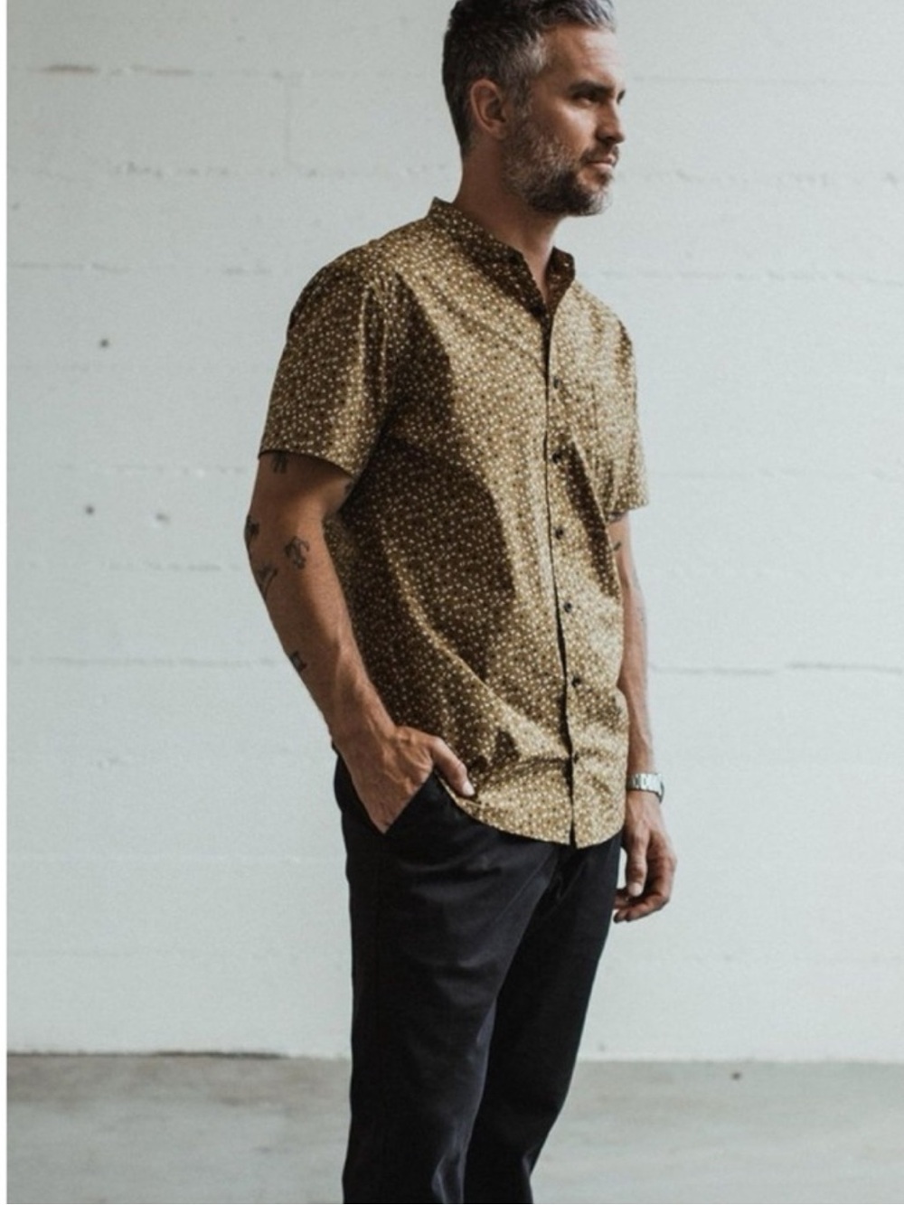 Taylor Stitch The Bandit Short Sleeve Mini Floral Button Down Shirt 40 Medium